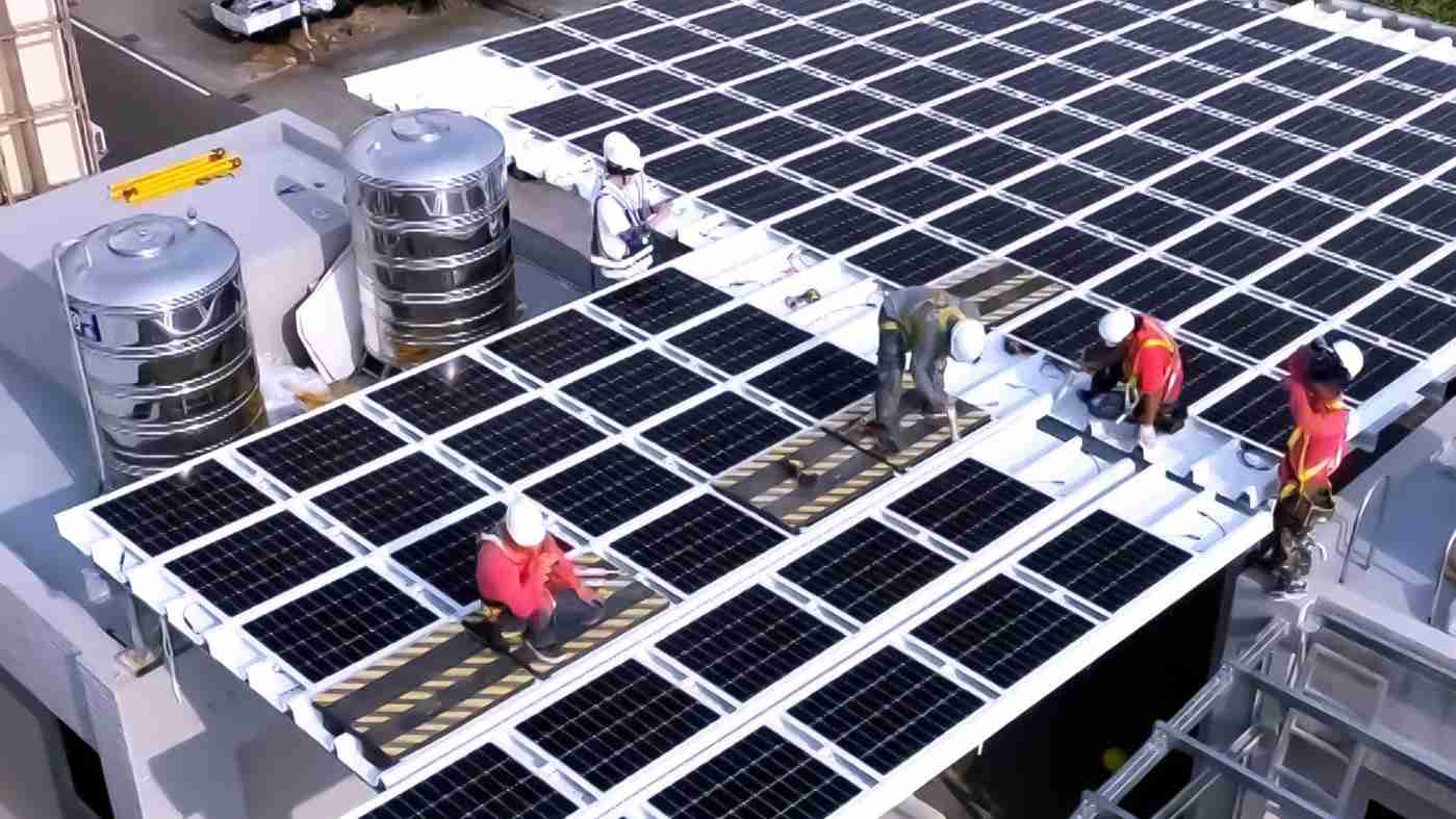 AUO offers building-integrated photovoltaics solutions, delivering optimized SunSteel integrated photovoltaic corrugated roofing sheets, enabling rapid installation, avoiding secondary construction, and establishing rooftop solar power as the new pillar for future buildings